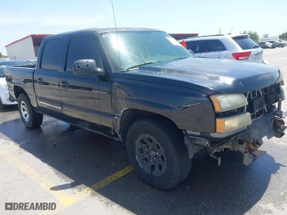 2006 Chevrolet Silverado 1500 LS with VIN 2GCEK13V561331599, listed as a IAAI auction lot 41990540 with 364,675 mi miles. Bid and sale history available at carsss.com. Image 1.