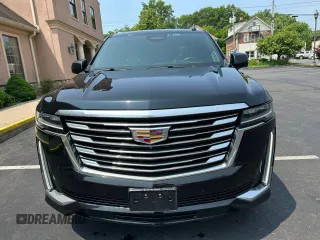 2021 Cadillac Escalade ESV 4WD Premium Luxury Platinum z VIN 1GYS4MKL8MR367932, wystawiony jako Copart lot #60240855 z przebiegiem 182 308 mil mil oraz Czysty tytuł • Clean title. Historia ofert i sprzedaży dostępna na DreamBid. Obrazek 5.