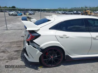 2020 Honda Civic Type R Touring z VIN SHHFK8G71LU200590, wystawiony jako IAAI lot #42279740 z przebiegiem 33 329 mil mil oraz . Historia ofert i sprzedaży dostępna na DreamBid. Obrazek 6.