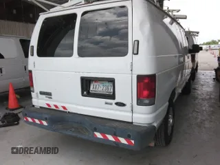 2011 Ford Econoline Cargo Commercial с VIN 1FTNE2EL6BDA71012, выставлен на аукционе IAAI как лот 42748360 с пробегом 128 329 миль миль и . История ставок и продаж доступна на DreamBid. Изображение 1.
