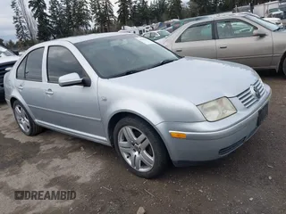 2003 Volkswagen Jetta GLS with VIN 3VWSE69M33M128475, listed as a IAAI auction lot 41613591 with 127,350 mi miles and . Bid and sale history available at DreamBid. Image 1.