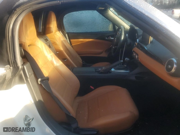 2018 FIAT 124 Spider Lusso with VIN JC1NFAEK4J0133976, listed as a Copart auction lot 84066324 with 29898 miles and Salvage Title. Bid and sale history available at carsss.com. Image 10.