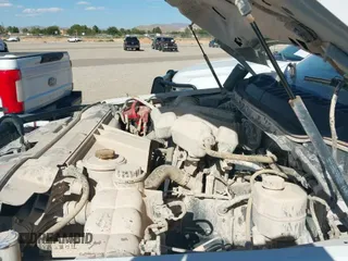 2019 Ford F-250 XL z VIN 1FT7X2B60KED34784, wystawiony jako IAAI lot #43143388 z przebiegiem 192 624 mil mil oraz . Historia ofert i sprzedaży dostępna na DreamBid. Obrazek 19.