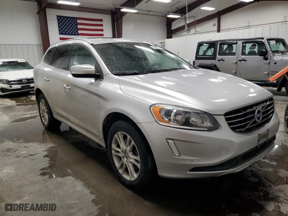 2016 Volvo XC60 T5 Premier with VIN YV4612RK7G2852901, listed as a Copart auction lot 46615795 with 0 mi miles and Clean Title. Bid and sale history available at carsss.com. Image 4.