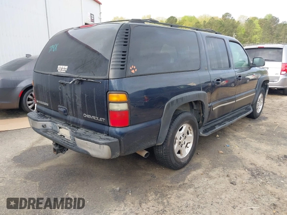 2004 Chevrolet Suburban LT with VIN 1GNEC16ZX4J331121, listed as a IAAI auction lot 41929290 with 293,849 mi miles. Bid and sale history available at carsss.com. Image 4.