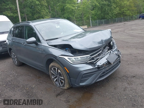 2024 Volkswagen Tiguan S with VIN 3VVFB7AX9RM041943, listed as a IAAI auction lot 42302830 with 29,844 mi miles and . Bid and sale history available at DreamBid. Image 1.