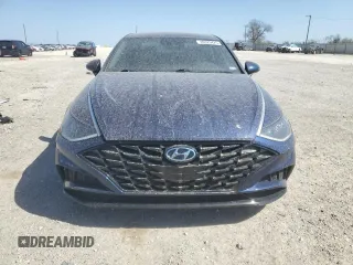 2020 Hyundai Sonata SEL z VIN 5NPEF4JA0LH000896, wystawiony jako Copart lot #49329425 z przebiegiem 58 447 mil mil oraz Czysty tytuł • Clean title. Historia ofert i sprzedaży dostępna na DreamBid. Obrazek 5.