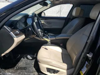 2013 BMW 5 Series 528i with VIN WBAXG5C59DDY35556, listed as a Copart auction lot 52978635 with 101,376 mi miles and Clean Title. Bid and sale history available at carsss.com. Image 7.
