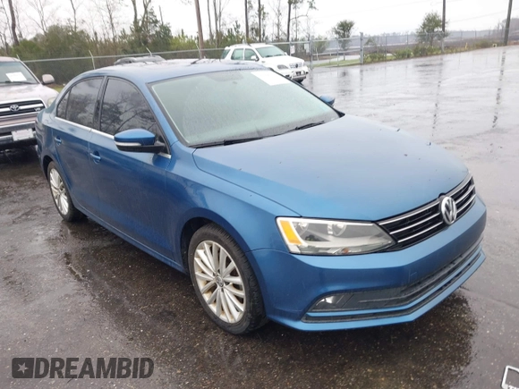 2015 Volkswagen Jetta Sedan 1.8T SE w/Connectivity with VIN 3VWD07AJ9FM329266, listed as a IAAI auction lot 41608542 with 150,476 mi miles. Bid and sale history available at carsss.com. Image 1.