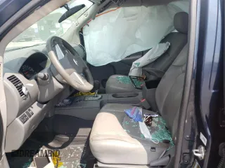 2020 Nissan Frontier SV z VIN 1N6ED0EA2LN712512, wystawiony jako Copart lot #50597112 z przebiegiem 4 512 mil mil oraz Szkoda całkowita • Salvage title. Historia ofert i sprzedaży dostępna na DreamBid. Obrazek 5.