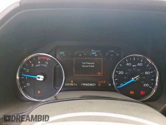 2017 Ford F-250 Lariat with VIN 1FT7W2BT7HEE41901, listed as a Copart auction lot 55635425 with 233,769 mi miles and Salvage title. Bid and sale history available at DreamBid. Image 9.