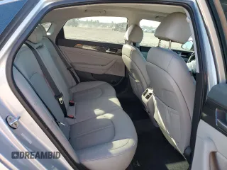 2018 Hyundai Sonata Hybrid Limited with VIN KMHE34L37JA082830, listed as a Copart auction lot 82709864 with 117,884 mi miles and Salvage Title. Bid and sale history available at carsss.com. Image 10.