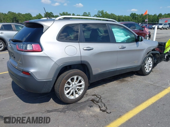 2020 Jeep Cherokee Latitude z VIN 1C4PJLCB3LD615147, wystawiony jako IAAI lot #42569825 z przebiegiem 128 952 mil mil oraz . Historia ofert i sprzedaży dostępna na DreamBid. Obrazek 4.