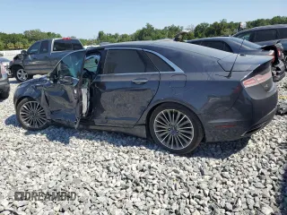 2013 Lincoln MKZ Hybrid z VIN 3LN6L2LU5DR826579, wystawiony jako Copart lot #57689545 z przebiegiem 202 811 mil mil oraz Nie do naprawy • Non repairable. Historia ofert i sprzedaży dostępna na DreamBid. Obrazek 2.