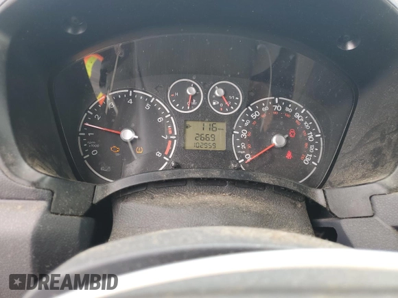 2010 Ford Transit Connect XLT z VIN NM0KS9BN4AT033533, wystawiony jako Copart lot #51711975 z przebiegiem 102 959 mil mil oraz Czysty tytuł • Clean title. Historia ofert i sprzedaży dostępna na DreamBid. Obrazek 9.