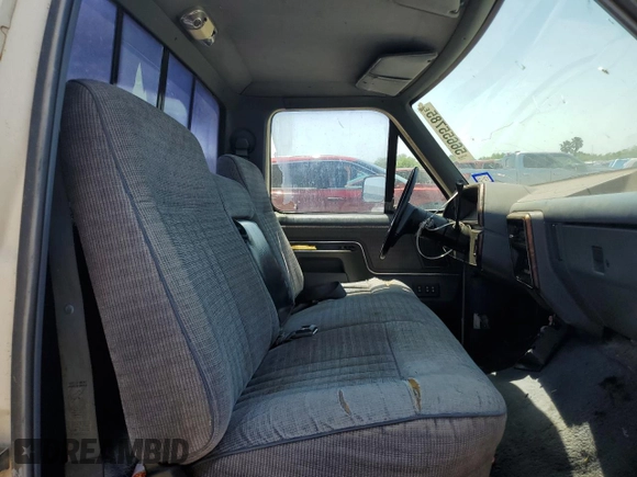 1991 Ford F-150 с VIN 1FTDF15N9MNA83835, выставлен на аукционе Copart как лот 56655785 с пробегом 70 731 миль миль и Списание • Salvage title. История ставок и продаж доступна на DreamBid. Изображение 10.