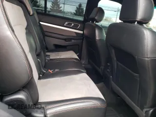 2017 Ford Explorer XLT with VIN 1FM5K8D85HGA83650, listed as a Copart auction lot 45847155 with 103,618 mi miles and Salvage Title. Bid and sale history available at DreamBid. Image 11.