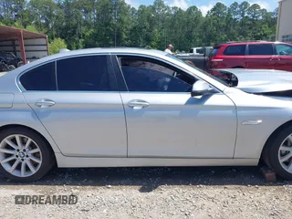 2014 BMW 5 Series 535i z VIN WBA5B1C58ED481996, wystawiony jako IAAI lot #42260808 z przebiegiem 112 539 mil mil oraz . Historia ofert i sprzedaży dostępna na DreamBid. Obrazek 14.