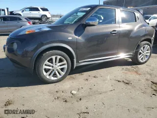 2013 Nissan Juke SL with VIN JN8AF5MV8DT212045, listed as a Copart auction lot 46427985 with 165,680 mi miles and Salvage Title. Bid and sale history available at carsss.com. Image 1.