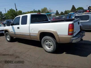 1999 GMC Sierra 2500 SLE z VIN 1GTGK29U4XE508883, wystawiony jako Copart lot #64370914 z przebiegiem 339 322 mil mil oraz Szkody całkowita. Historia ofert i sprzedaży dostępna na DreamBid. Obrazek 2.