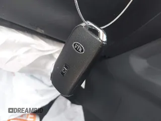 2021 Kia Sorento S with VIN 5XYRL4LC4MG045731, listed as a IAAI auction lot 41631135 with 35,441 mi miles and . Bid and sale history available at DreamBid. Image 11.