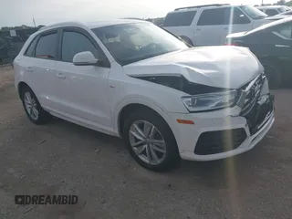 2018 Audi Q3 Premium с VIN WA1BCCFS9JR030518, выставлен на аукционе IAAI как лот 42643111 с пробегом 89 382 миль миль и . История ставок и продаж доступна на DreamBid. Изображение 1.