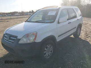 2005 Honda CR-V EX with VIN SHSRD78875U315913, listed as a IAAI auction lot 41880071 with 310,358 mi miles. Bid and sale history available at carsss.com. Image 2.