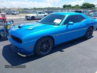 2023 Dodge Challenger R/T Scat Pack Widebody с VIN 2C3CDZFJ6PH629407, выставлен на аукционе IAAI как лот 42537613 с пробегом 2 830 миль миль и . История ставок и продаж доступна на DreamBid. Изображение 2.