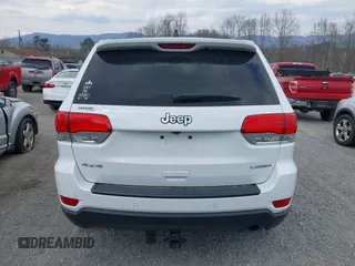2018 Jeep Grand Cherokee Laredo z VIN 1C4RJFAG1JC479838, wystawiony jako IAAI lot #41903955 z przebiegiem 73 076 mil mil oraz . Historia ofert i sprzedaży dostępna na DreamBid. Obrazek 16.