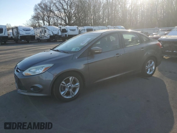 2014 Ford Focus SE with VIN 1FADP3F28EL228637, listed as a Copart auction lot 86216274 with 137,617 mi miles and Clean Title. Bid and sale history available at carsss.com. Image 1.