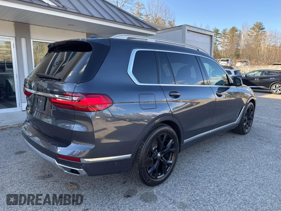 2019 BMW X7 xDrive40i z VIN 5UXCW2C55KLB44273, wystawiony jako IAAI lot #41762723 z przebiegiem 135 765 mil mil oraz . Historia ofert i sprzedaży dostępna na DreamBid. Obrazek 4.