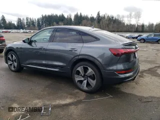 2021 Audi e-tron Sportback Prestige z VIN WA13ABGE6MB037548, wystawiony jako Copart lot #45375615 z przebiegiem 39 095 mil mil oraz Szkoda całkowita • Salvage title. Historia ofert i sprzedaży dostępna na DreamBid. Obrazek 2.