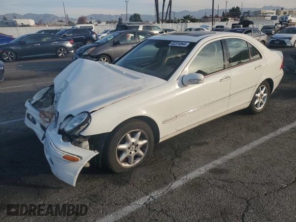 2003 Mercedes-Benz C 230/260/280/320 with VIN WDBRF64J33F391138, listed as a Copart auction lot 82374944 with 95,976 mi miles and Clean Title. Bid and sale history available at DreamBid. Image 1.