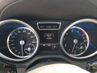 2013 Mercedes-Benz GL-Class GL 450 with VIN 4JGDF7CE3DA129863, listed as a Copart auction lot 49887945 with 123,899 mi miles and Salvage Title. Bid and sale history available at carsss.com. Image 9.