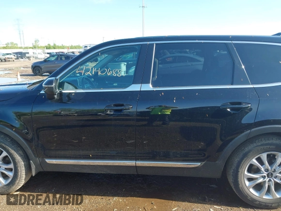 2020 Kia Telluride LX with VIN 5XYP24HC1LG010534, listed as a IAAI auction lot 42140688 with 121,113 mi miles and . Bid and sale history available at DreamBid. Image 15.