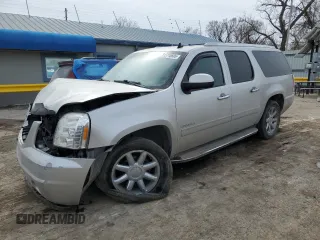 2011 GMC Yukon XL Denali z VIN 1GKS2MEF7BR330261, wystawiony jako Copart lot #45718605 z przebiegiem 158 271 mil mil oraz Szkody całkowita. Historia ofert i sprzedaży dostępna na DreamBid. Obrazek 1.