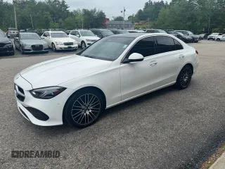 2022 Mercedes-Benz C 300 z VIN W1KAF4HB5NR016400, wystawiony jako Copart lot #60353035 z przebiegiem 81 656 mil mil oraz Czysty tytuł • Clean title. Historia ofert i sprzedaży dostępna na DreamBid. Obrazek 2.