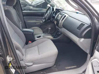 2013 Toyota Tacoma PreRunner with VIN 5TFKU4HN8DX004458, listed as a IAAI auction lot 42371898 with 142,532 mi miles and . Bid and sale history available at DreamBid. Image 5.