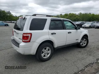 2008 Ford Escape Hybrid with VIN 1FMCU59H28KE18899, listed as a Copart auction lot 57796785 with 100,145 mi miles and Clean title. Bid and sale history available at DreamBid. Image 3.