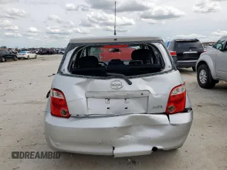 2006 Scion xA z VIN JTKKT624465008142, wystawiony jako Copart lot #55960525 z przebiegiem 80 650 mil mil oraz Szkoda całkowita • Salvage title. Historia ofert i sprzedaży dostępna na DreamBid. Obrazek 6.