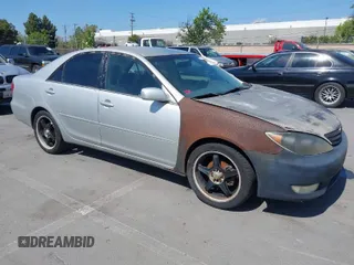 2005 Toyota Camry STD with VIN 4T1BE32K25U060643, listed as a IAAI auction lot 42084289 with 216,089 mi miles and . Bid and sale history available at DreamBid. Image 1.