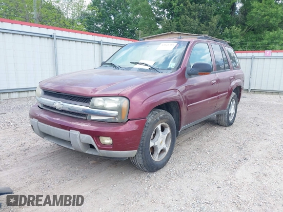 2005 Chevrolet TrailBlazer LS with VIN 1GNDS13S052269570, listed as a IAAI auction lot 42041784 with 143,024 mi miles and . Bid and sale history available at DreamBid. Image 2.
