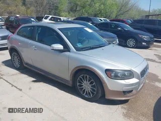 2009 Volvo C30 with VIN YV1MK672X92143331, listed as a IAAI auction lot 41878108 with 110,371 mi miles and . Bid and sale history available at DreamBid. Image 1.