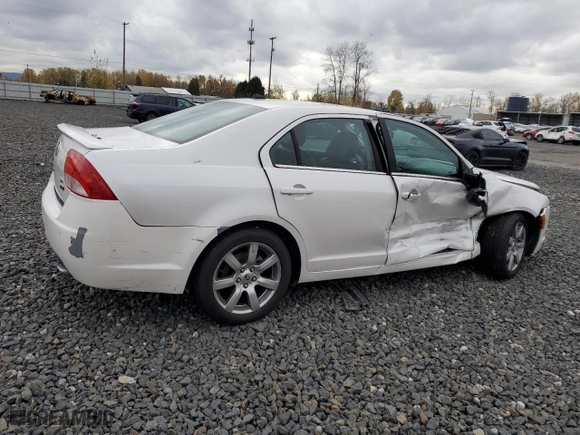 2010 Mercury Milan Premier with VIN 3MEHM0CG2AR606531, listed as a Copart auction lot 81759854 with 0 mi miles and Salvage Title. Bid and sale history available at carsss.com. Image 3.