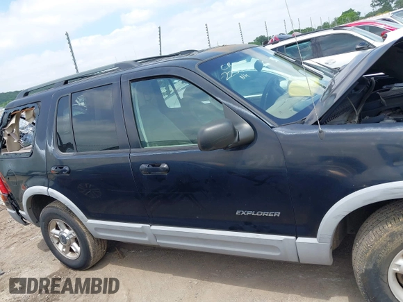 2002 Ford Explorer XLT with VIN 1FMZU73W02ZC08779, listed as a IAAI auction lot 42426501 with Not provided miles and . Bid and sale history available at DreamBid. Image 13.