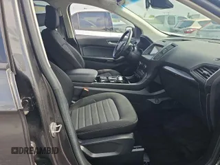 2020 Ford Edge SE z VIN 2FMPK4G97LBA60876, wystawiony jako IAAI lot #42295660 z przebiegiem 91 889 mil mil oraz . Historia ofert i sprzedaży dostępna na DreamBid. Obrazek 1.
