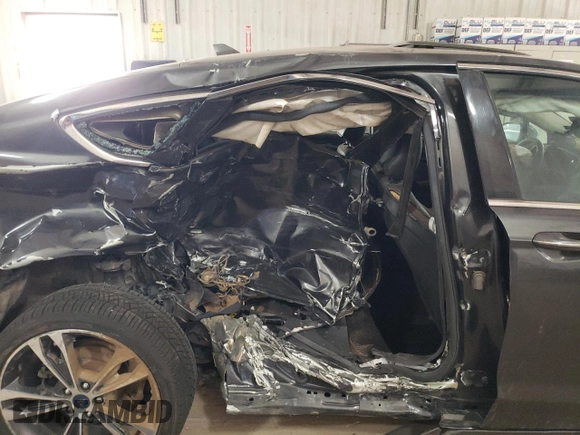 2019 Ford Fusion Titanium with VIN 3FA6P0D96KR221769, listed as a Copart auction lot 49126755 with 111,732 mi miles and Clean Title. Bid and sale history available at carsss.com. Image 10.