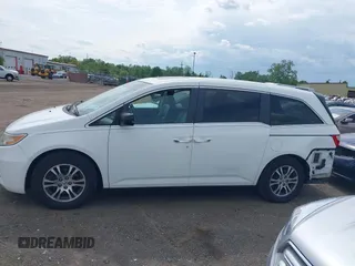 2011 Honda Odyssey EX-L с VIN 5FNRL5H61BB081079, выставлен на аукционе IAAI как лот 42393271 с пробегом 97 754 миль миль и . История ставок и продаж доступна на DreamBid. Изображение 14.