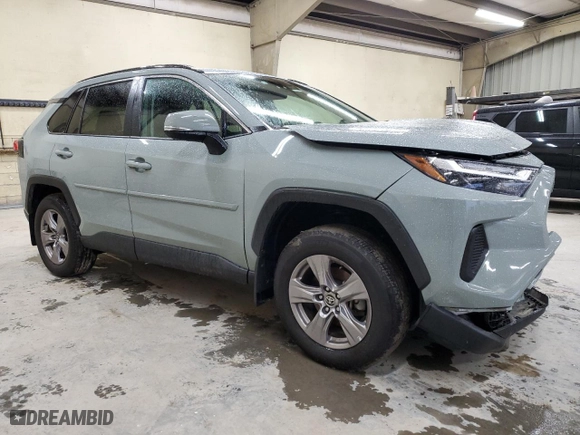 2022 Toyota RAV4 XLE with VIN 2T3P1RFV9NW294908, listed as a Copart auction lot 43768635 with 17,440 mi miles and Salvage Title. Bid and sale history available at carsss.com. Image 4.