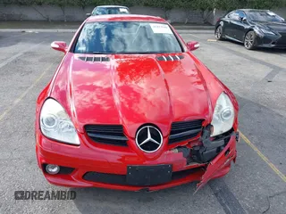 2008 Mercedes-Benz SLK 55 AMG with VIN WDBWK73F08F179225, listed as a IAAI auction lot 41423046 with 104,329 mi miles and . Bid and sale history available at DreamBid. Image 12.